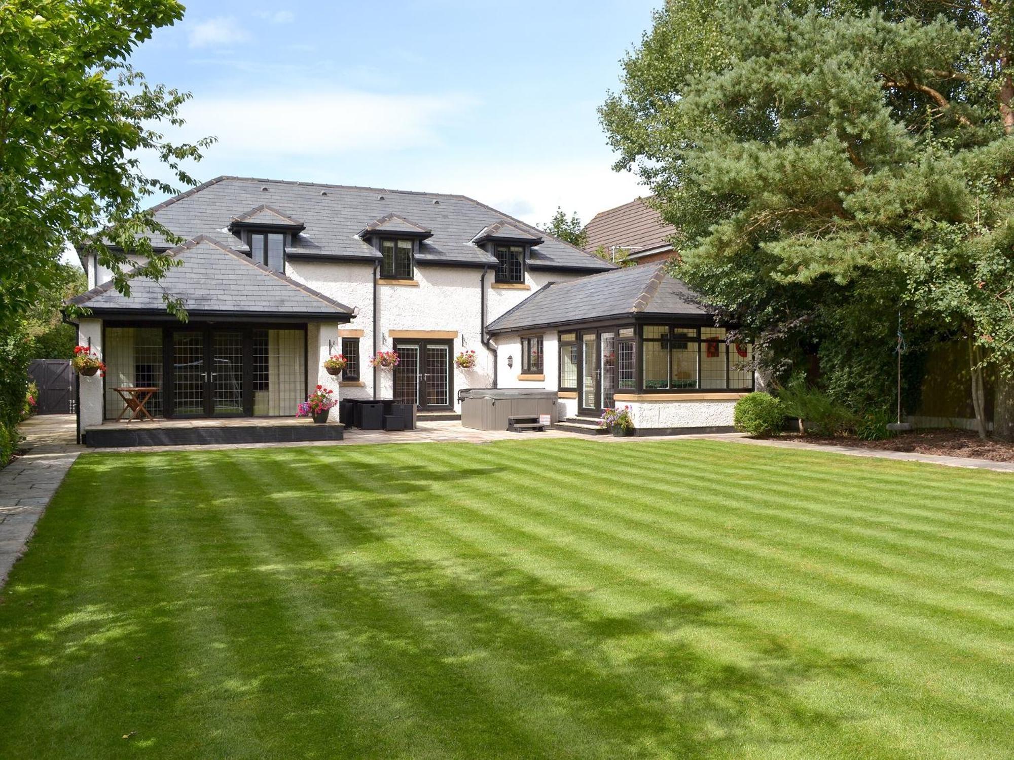 Вилла Castlebar Little Singleton Экстерьер фото