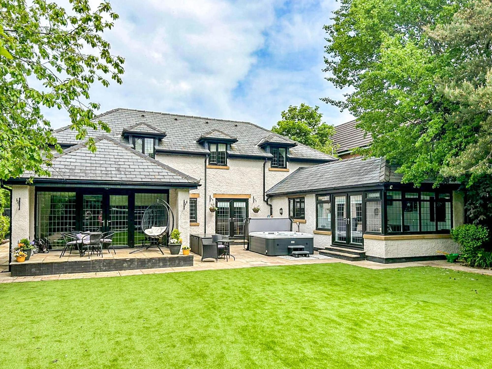 Вилла Castlebar Little Singleton Экстерьер фото
